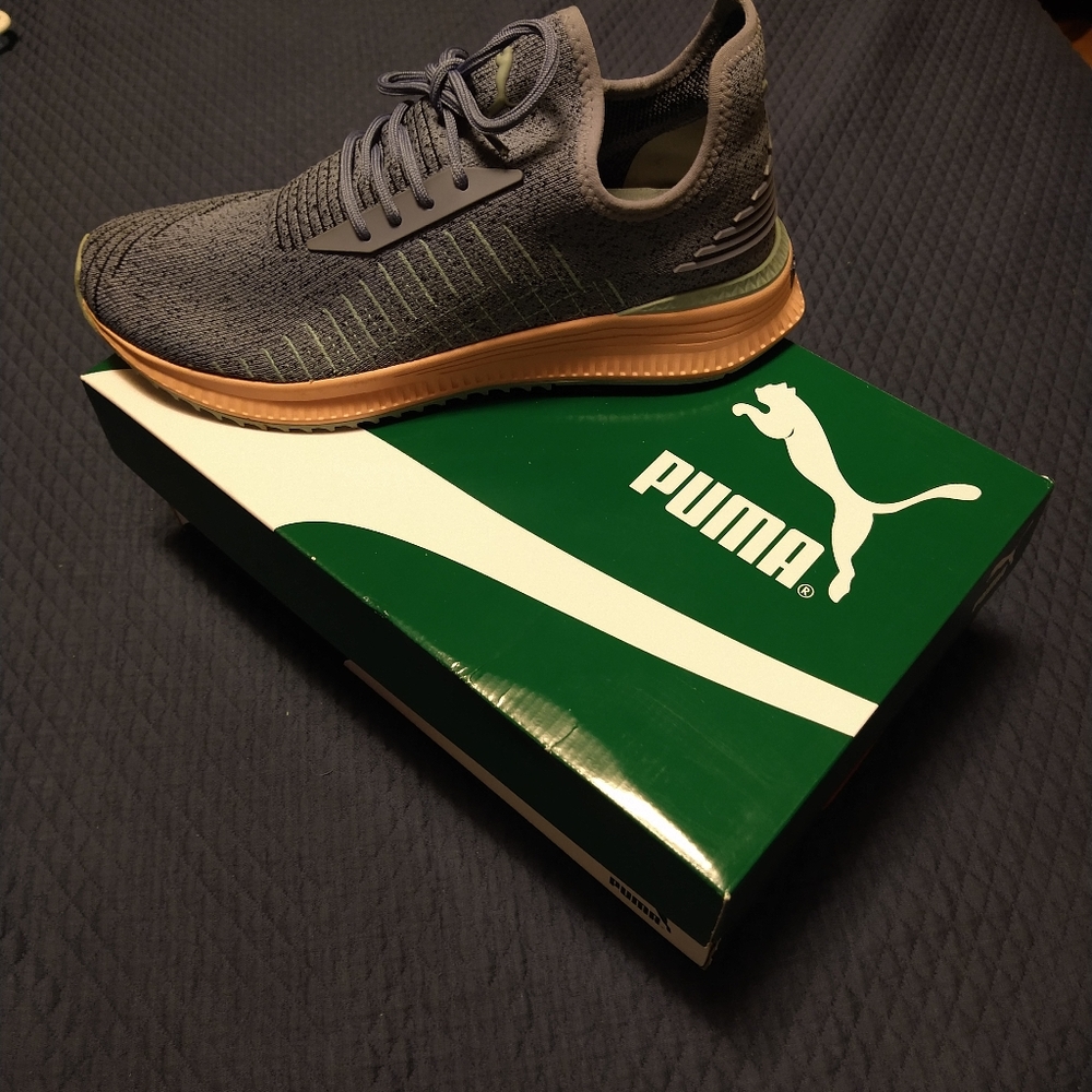 Shoes - Picture 3 of 3